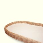 Wilgentenen grafmand met optioneel koelsysteem, voor een respectvolle thuisopbaring.